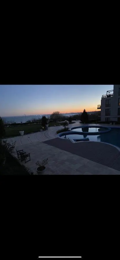 Diamond Beach Sea View Studios Burgas Lägenhet