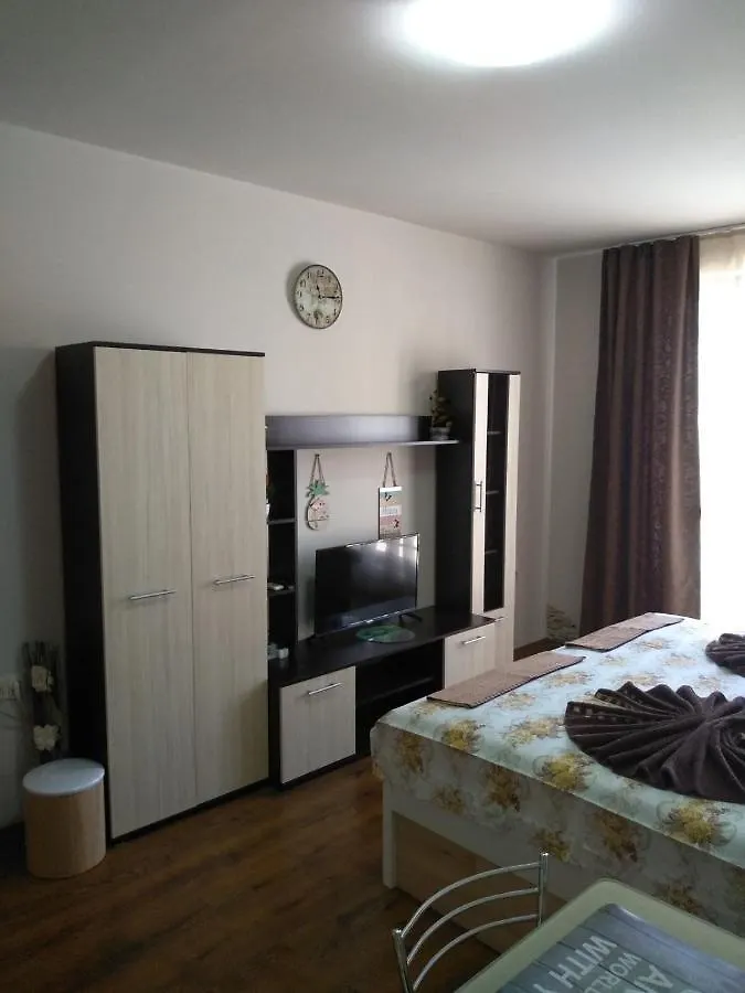 Diamond Beach Sea View Studios Burgas 0*,  Bulgarien
