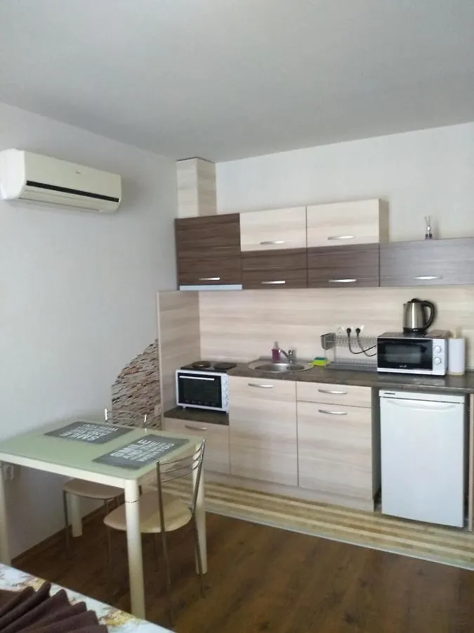 Diamond Beach Sea View Studios Burgas